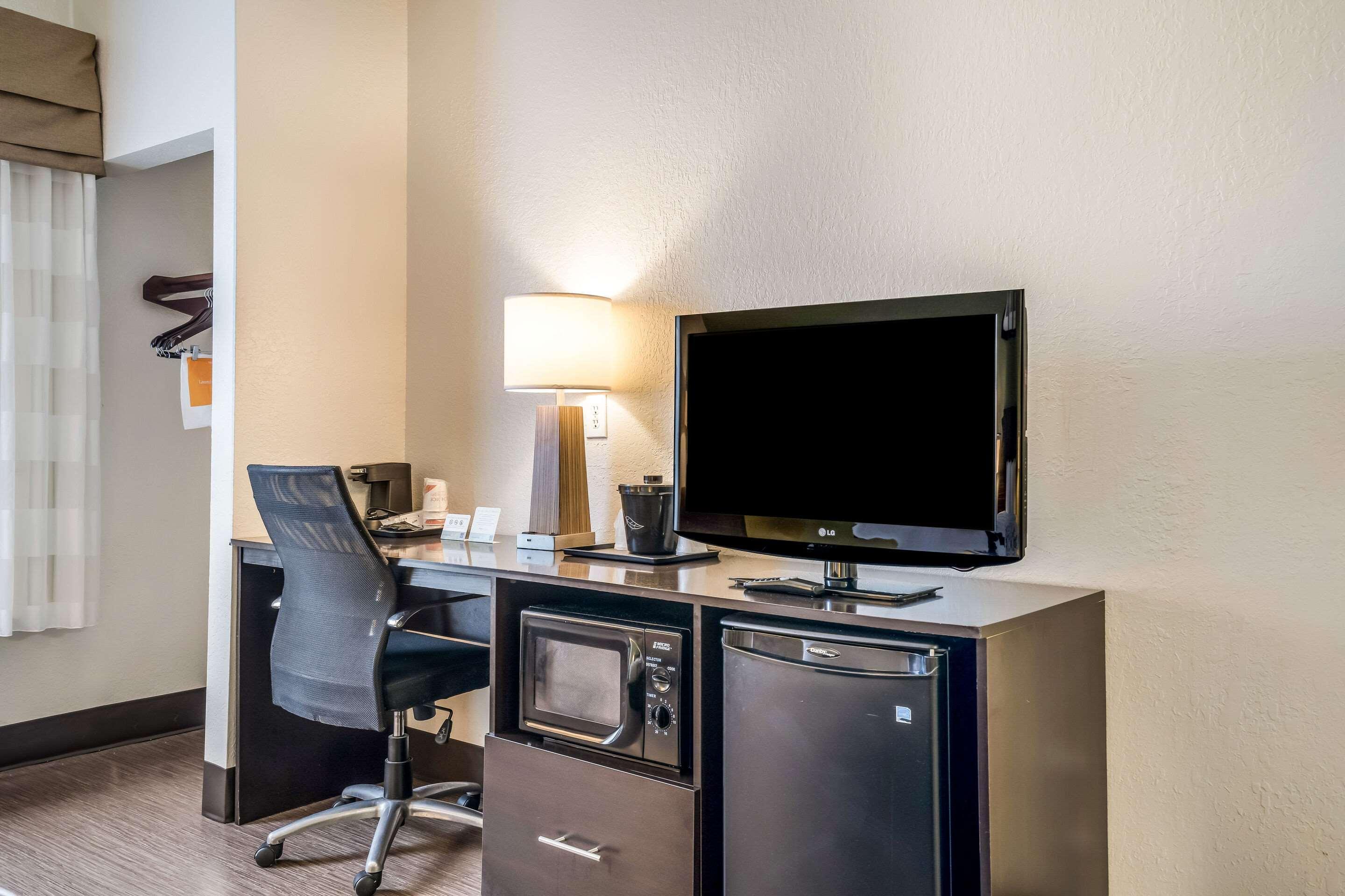 Sleep Inn & Suites Jacksonville Near Camp Lejeune Zewnętrze zdjęcie