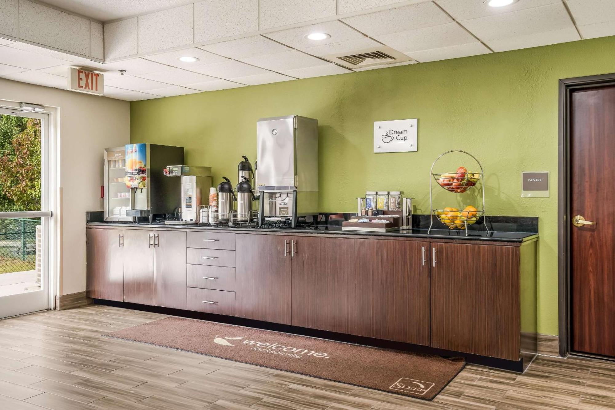 Sleep Inn & Suites Jacksonville Near Camp Lejeune Zewnętrze zdjęcie
