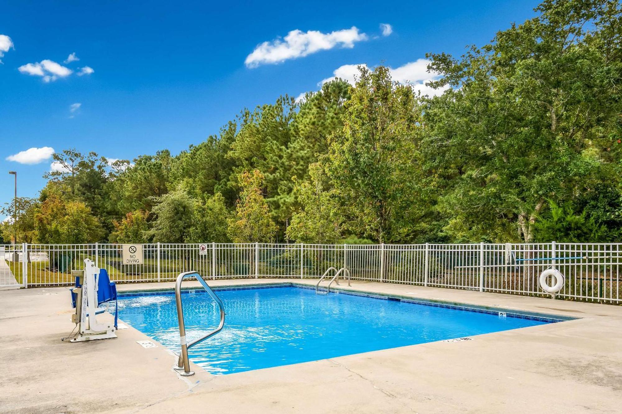 Sleep Inn & Suites Jacksonville Near Camp Lejeune Zewnętrze zdjęcie